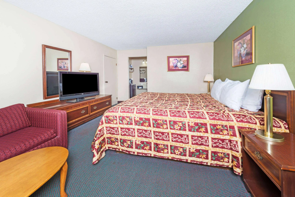 Days Inn by Wyndham New Market I-81