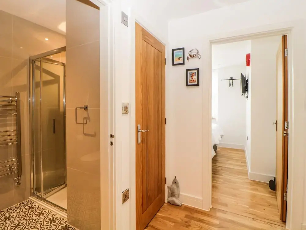 Apartment 4 10 Somers Court