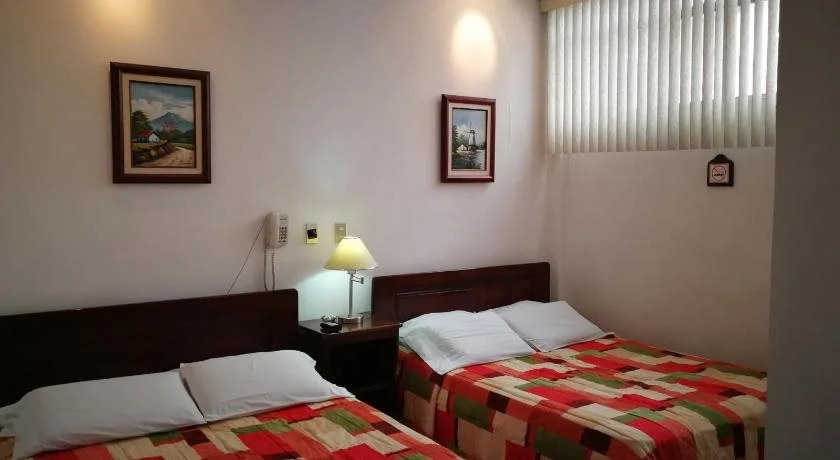 Hotel Hojarascas