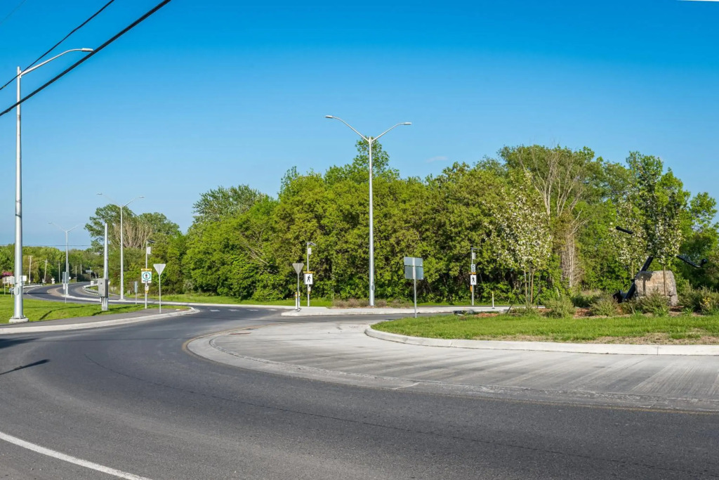 Long Sault Motel