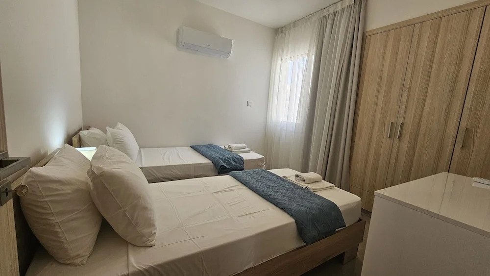 154 LCA - Stay Local Apartment
