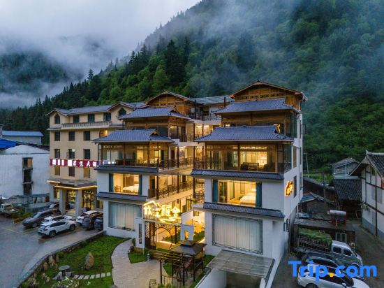 Songpan Linxi Yashe Homestay