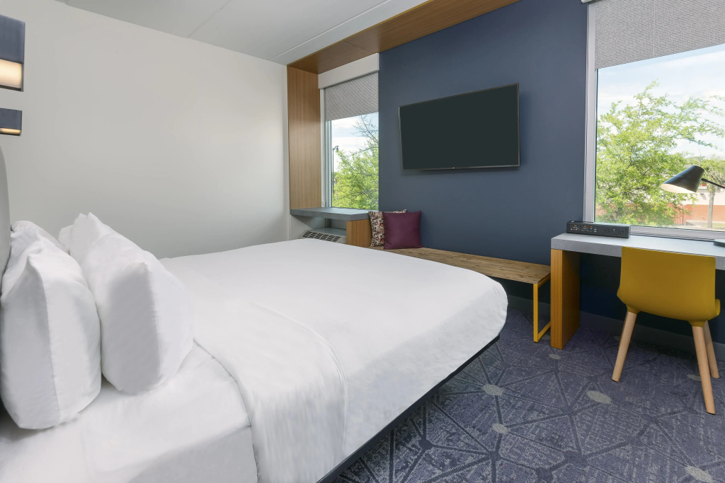 Aloft by Marriott Jacksonville Airport