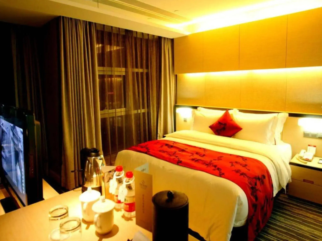 Grand View Hotel