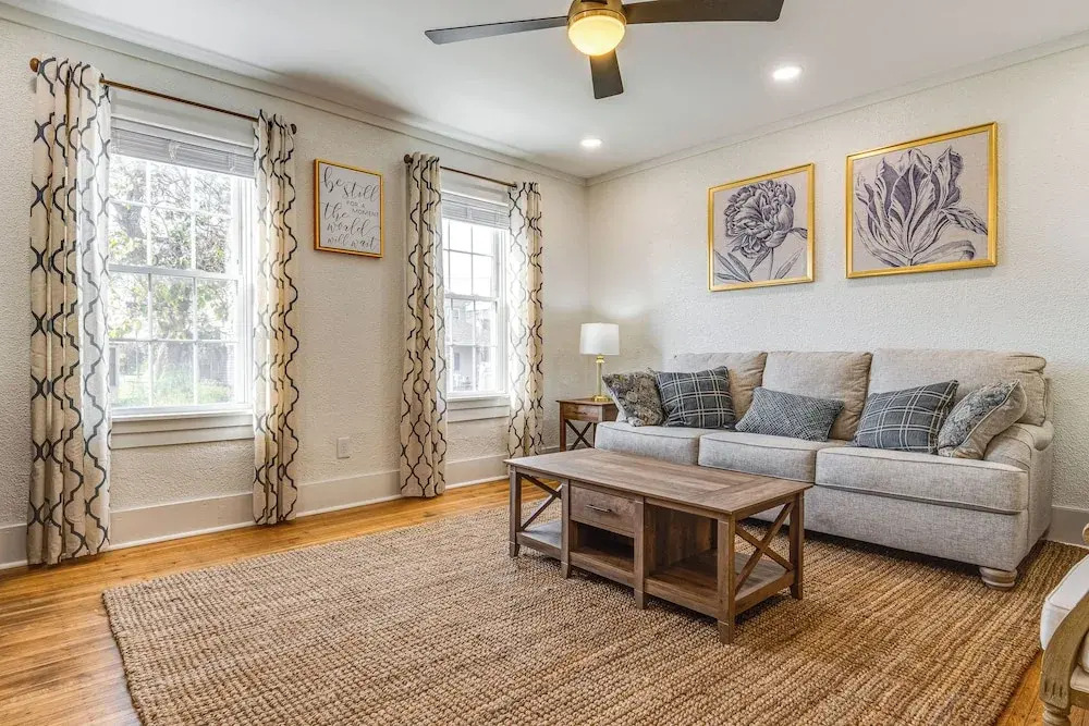 Chic Indianapolis Home w/ Patio < 2 Mi to Downtown