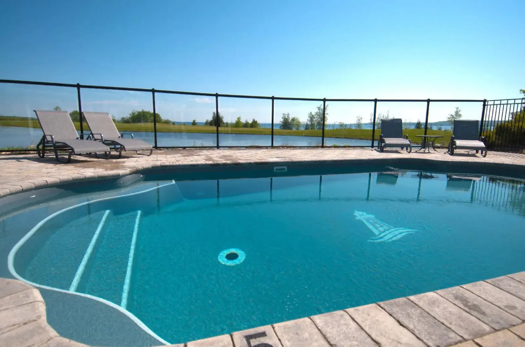 The Inn at Cobble Beach