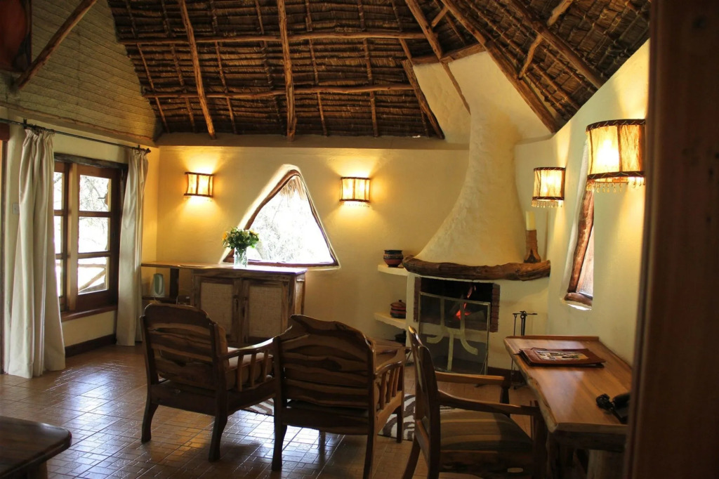 Rose Wood Lodge