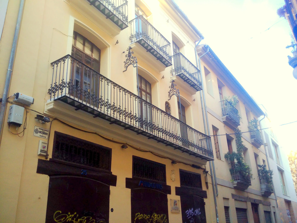 Valencia Dalt Apartaments