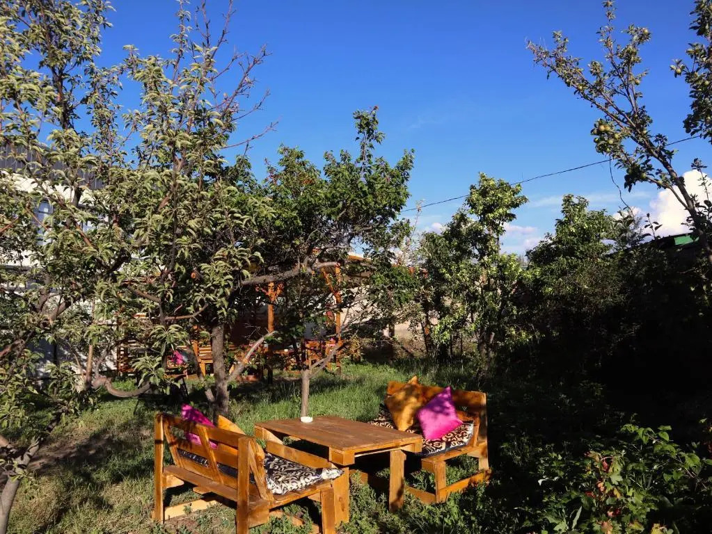 ESENIN 1 Hostel & Bar