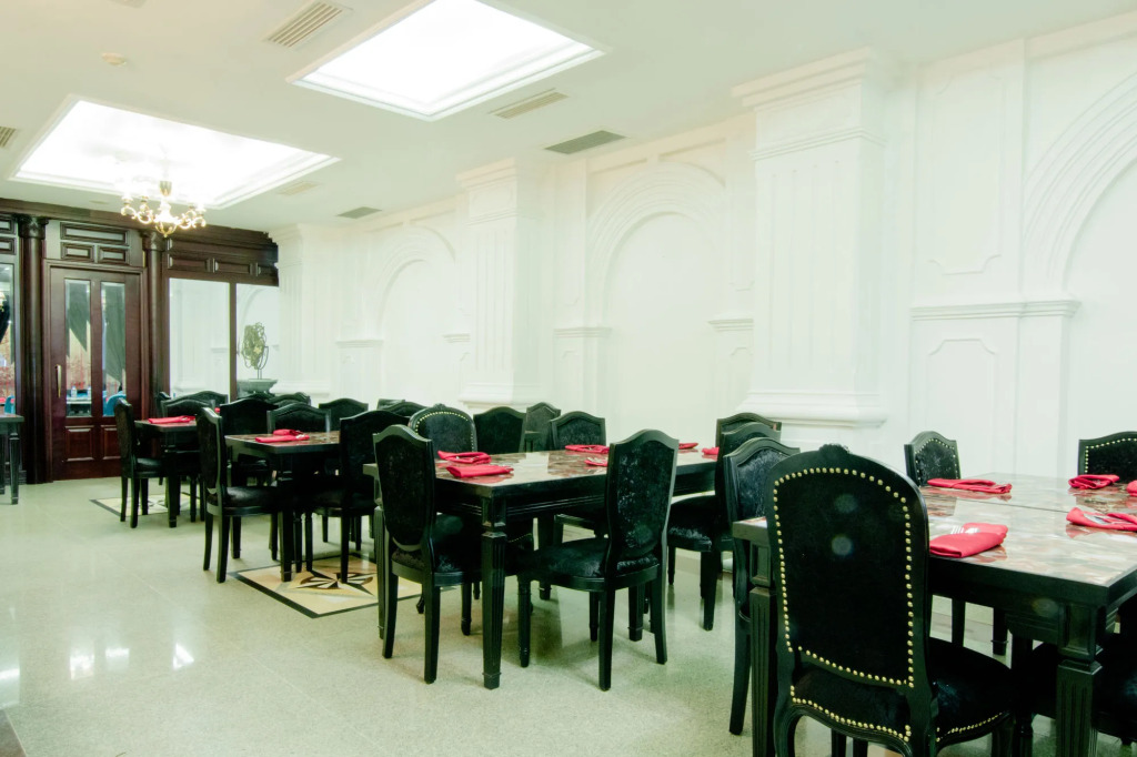 California Hotel Saigon