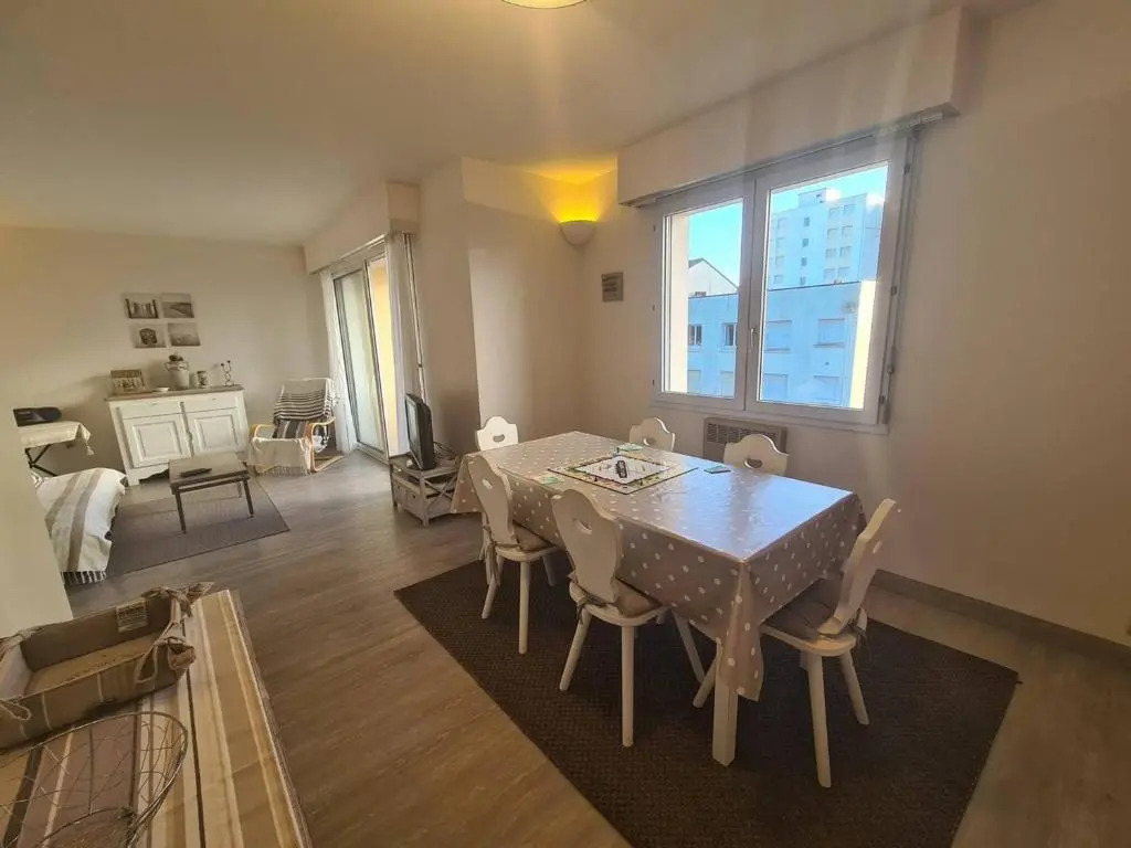 Appartement Saint-Jean-de-Monts, 3 pièces, 6 personnes - FR-1-224C-439