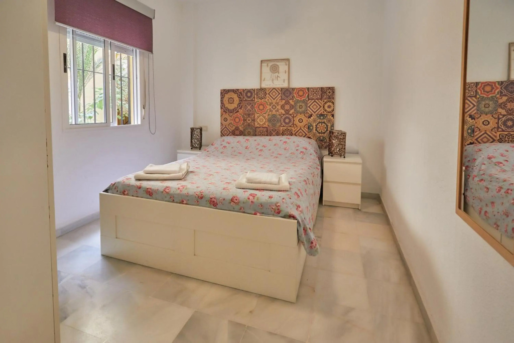 Two Bedrooms Leonor Davalos 2