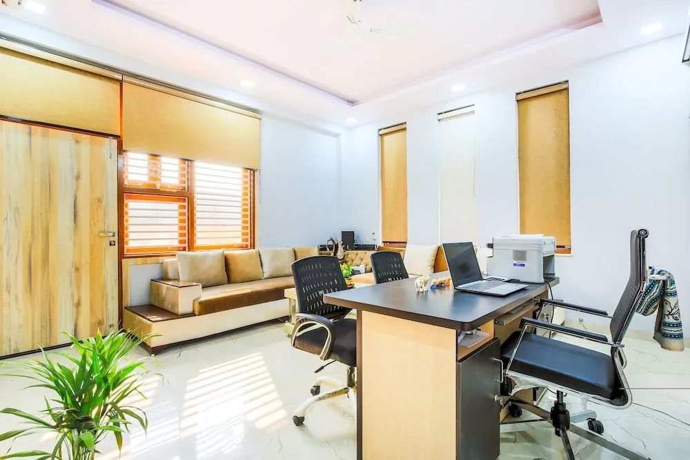 Fabhotel Prime Sr 1