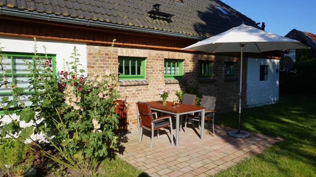 "Ostsee-Kate" - Komfort-Ferienwohnungen zwischen Peene und Usedom