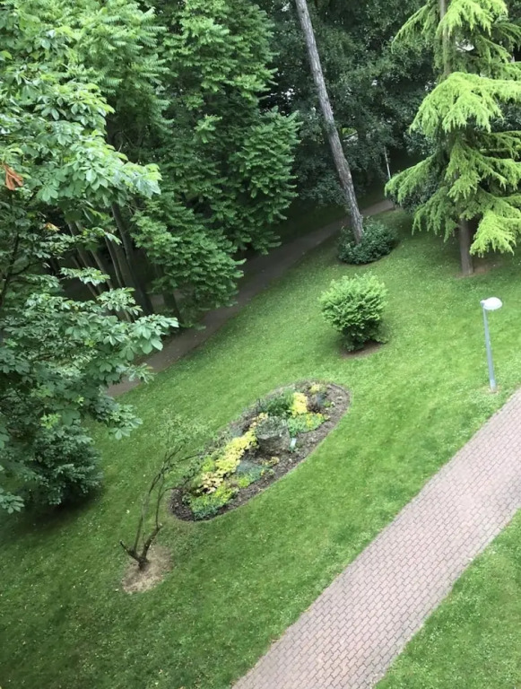 Une chambre dans un appartement, chez l’habitant