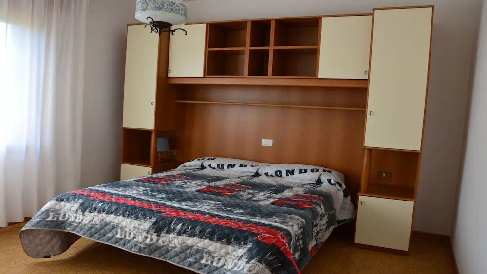 Spacious Seaside Flat in Caorle