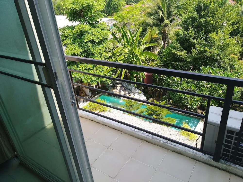 Baan Oui guest house - Nai Harn