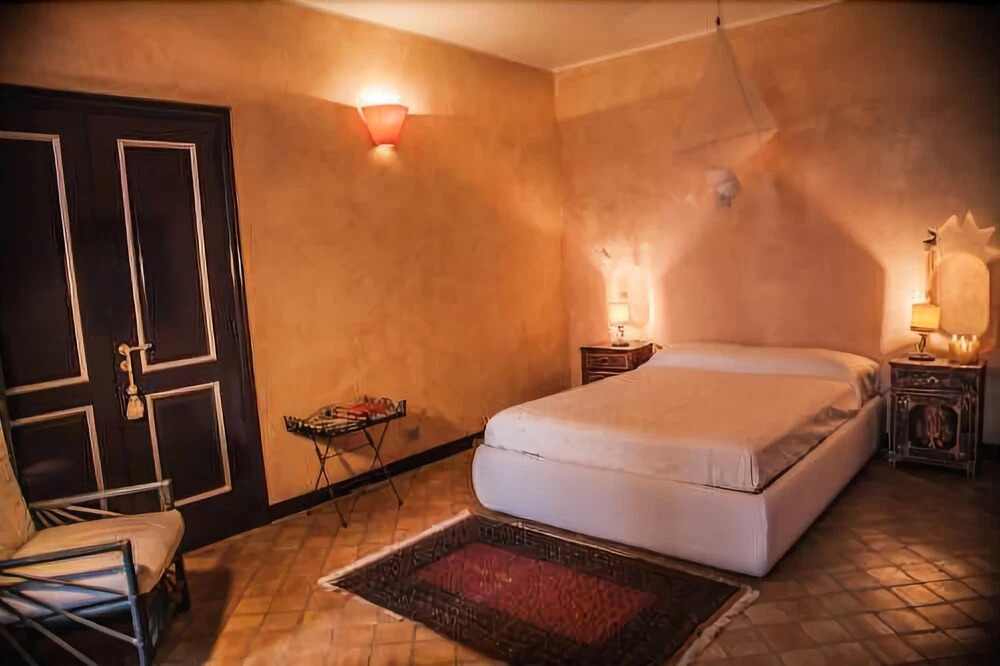 Taormina Tower Apartments