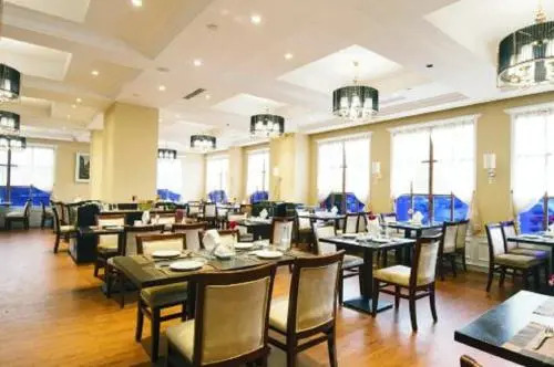 Huijin Holiday Hotel