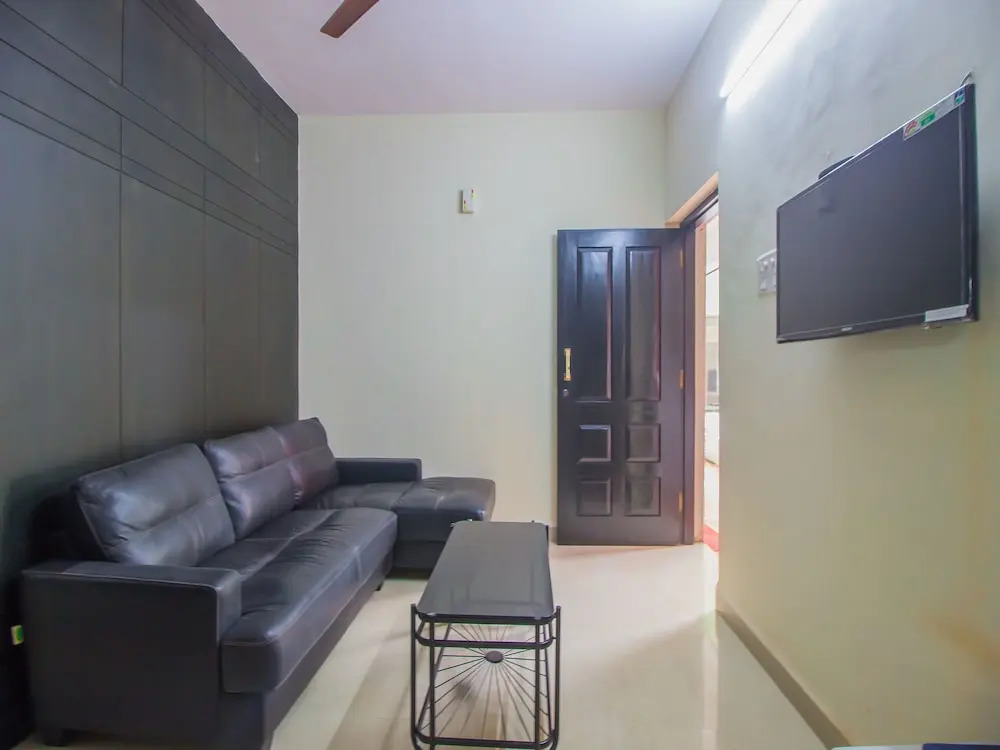 OYO 16698 Home Field View 2BHK Utorda