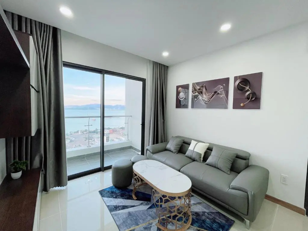 Winnie Apartment Tầng 22 Sea View Phú Tài Residence