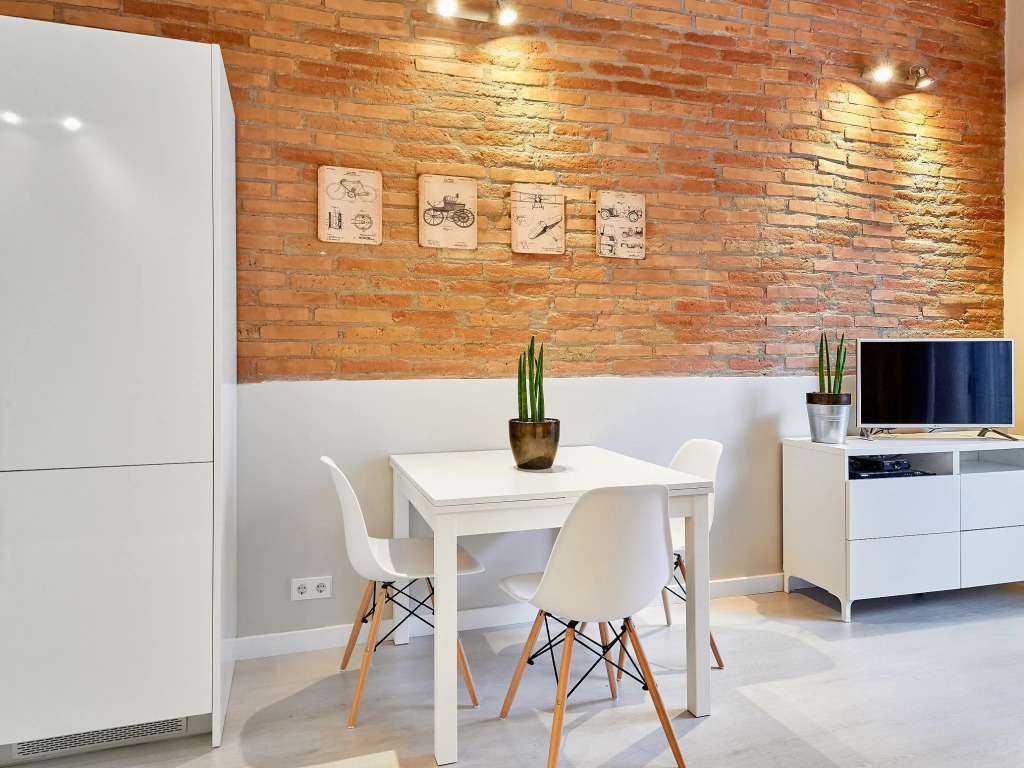 UD Apartments - Marina Vintage with balcony (3BR)