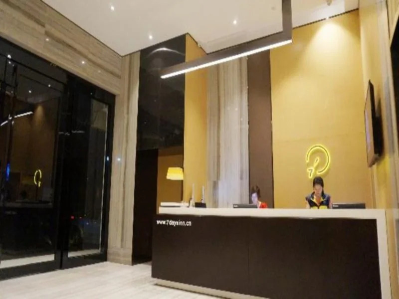 Jiduo Light Residence Hotel (Yulin Zhonggang Road Darunfa)