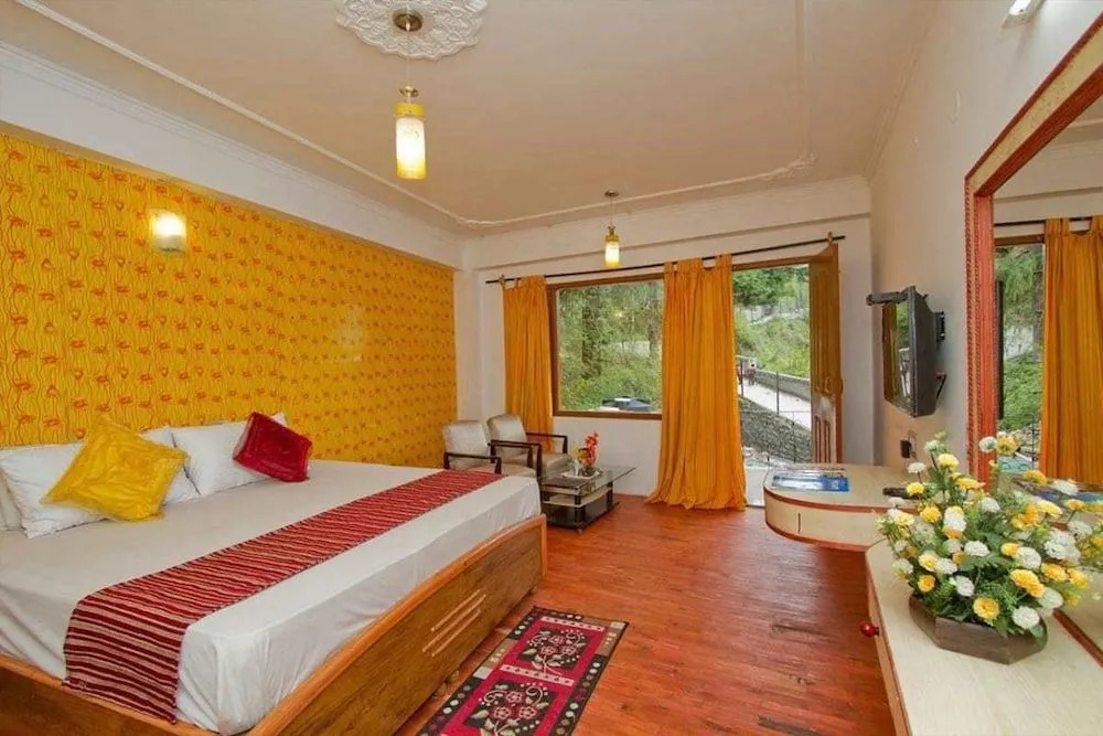 Hotel Monal