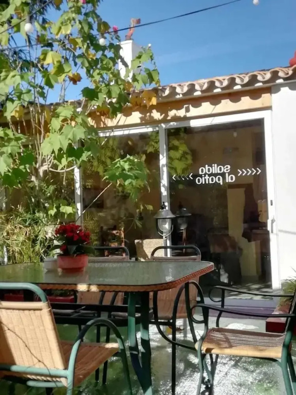 Casa Antiquary - Albergue Turístico