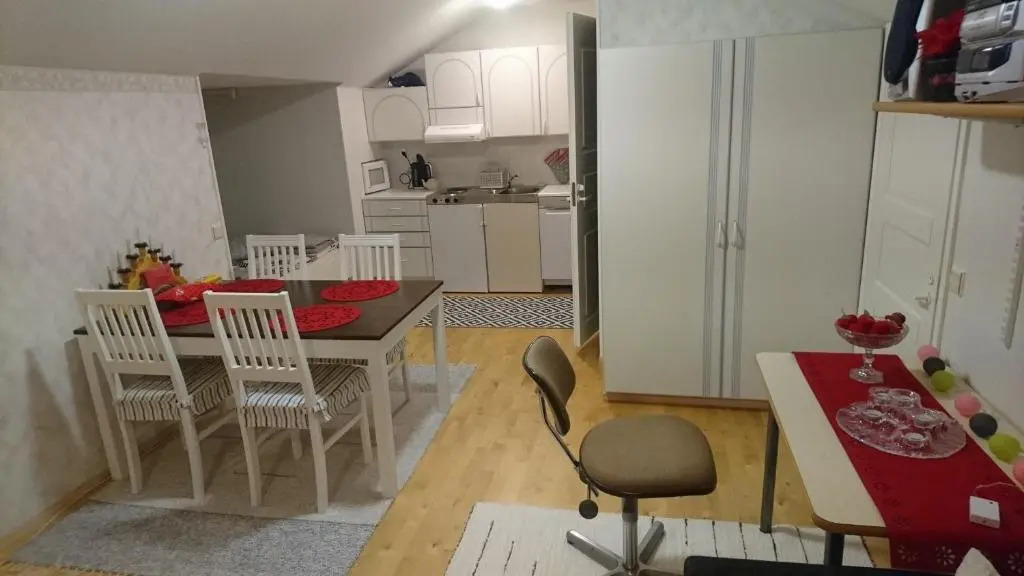 Arctic River Apartment