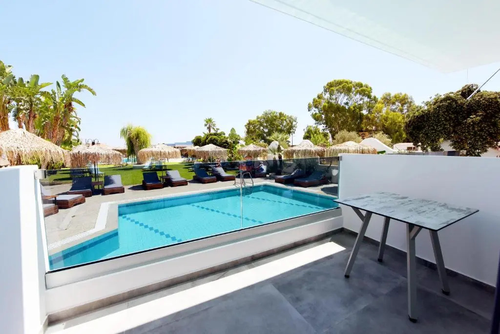 Aquarius Beach Hotel