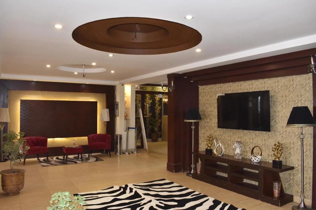 Hotel Grand Arena