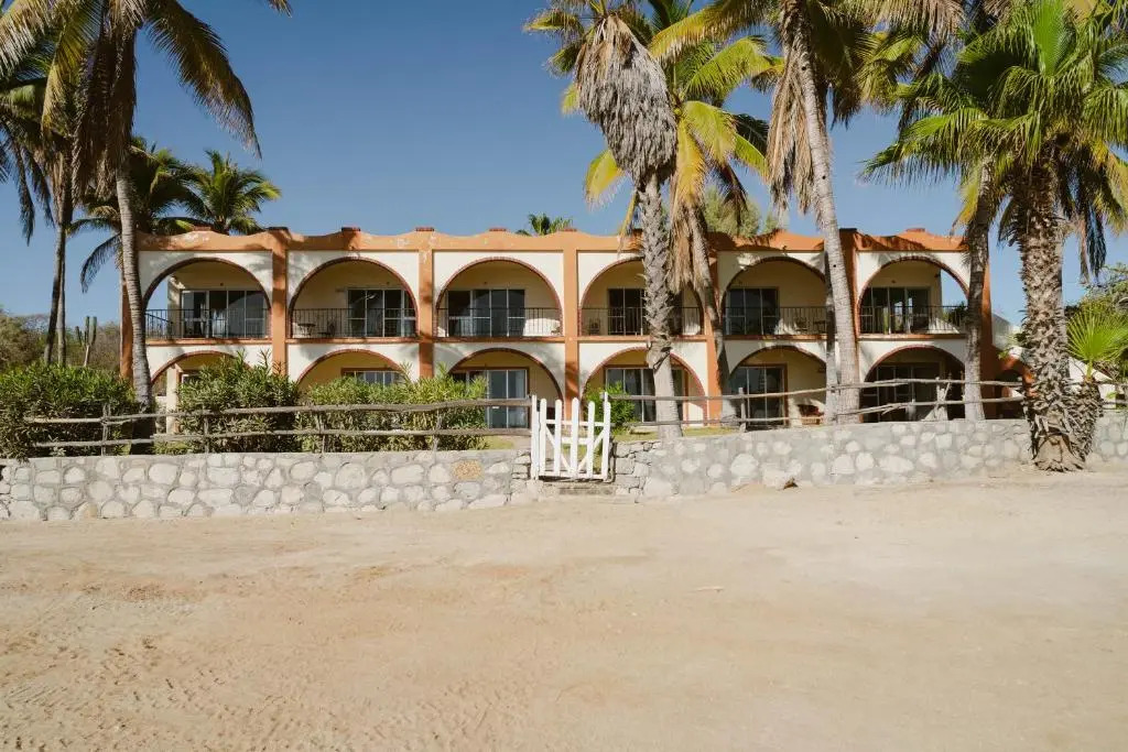 Hotel Rancho Buenavista