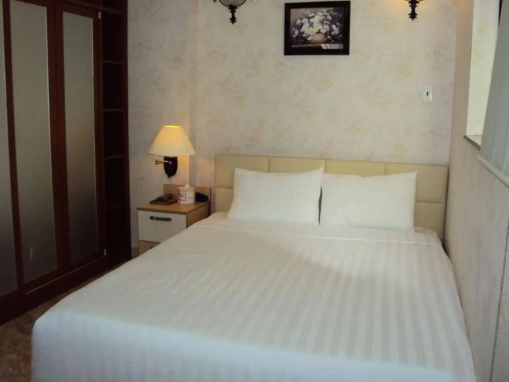 Huong Trinh Hotel
