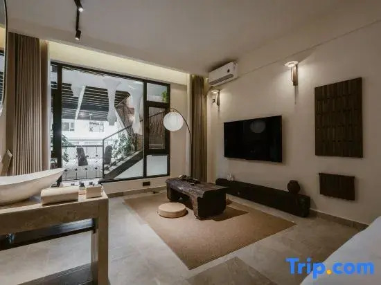 Weishan Ancient City · Hualing · Art Space Homestay