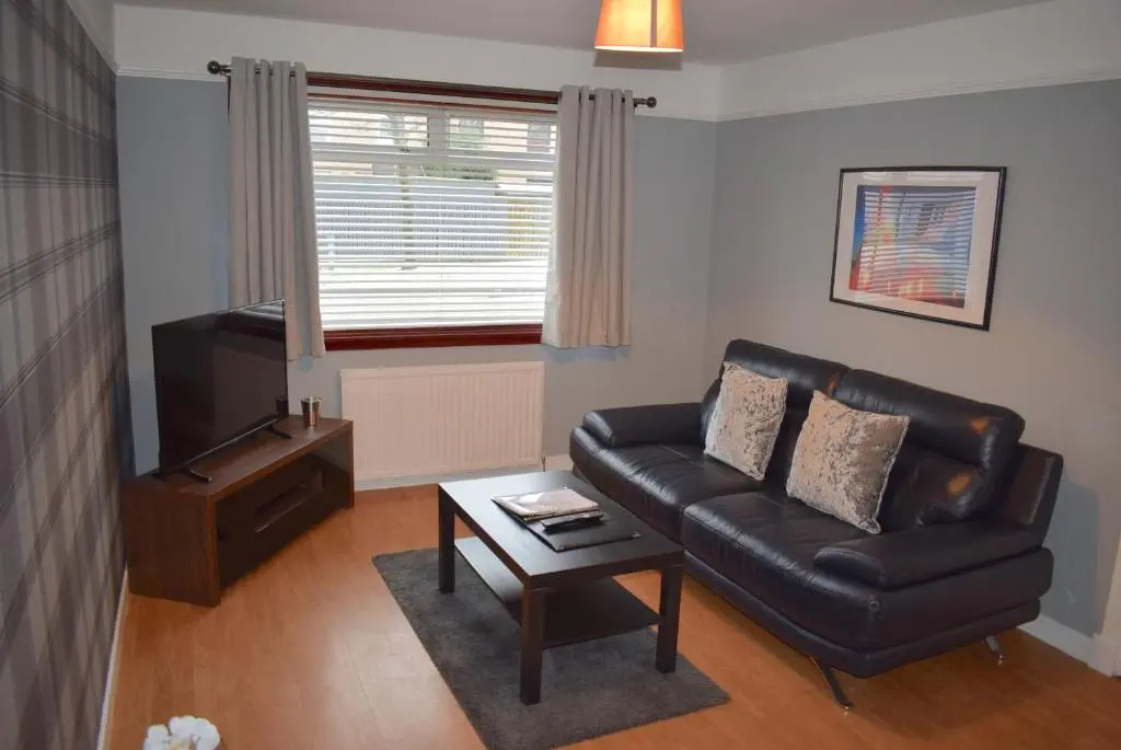 3 Bedroom-Kelpies Serviced Apartments Burns