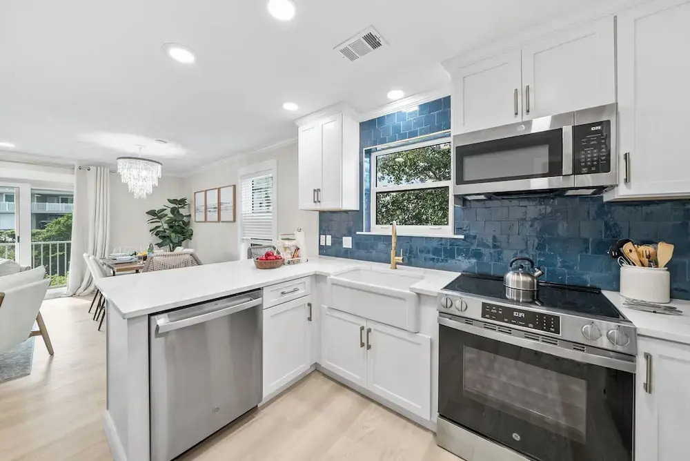 Beachside Villas 811