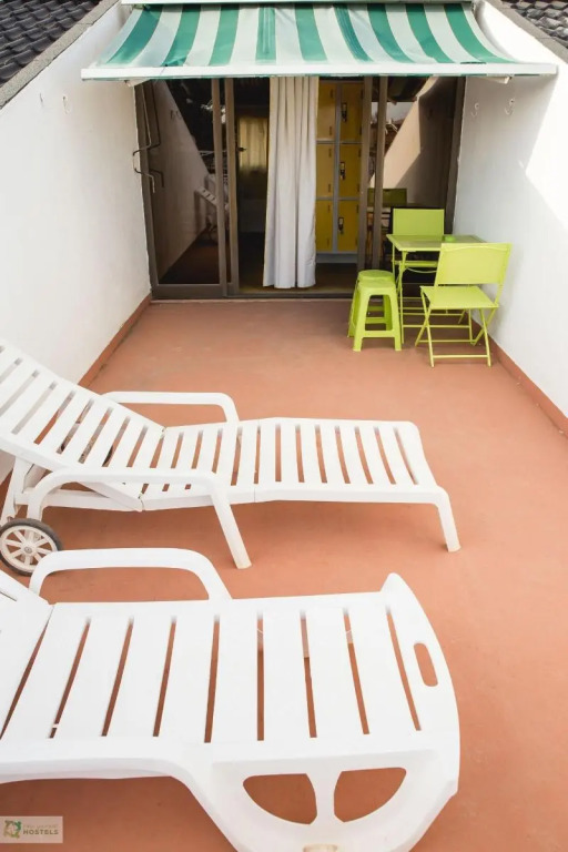 Help Yourself Hostels - Carcavelos Coast