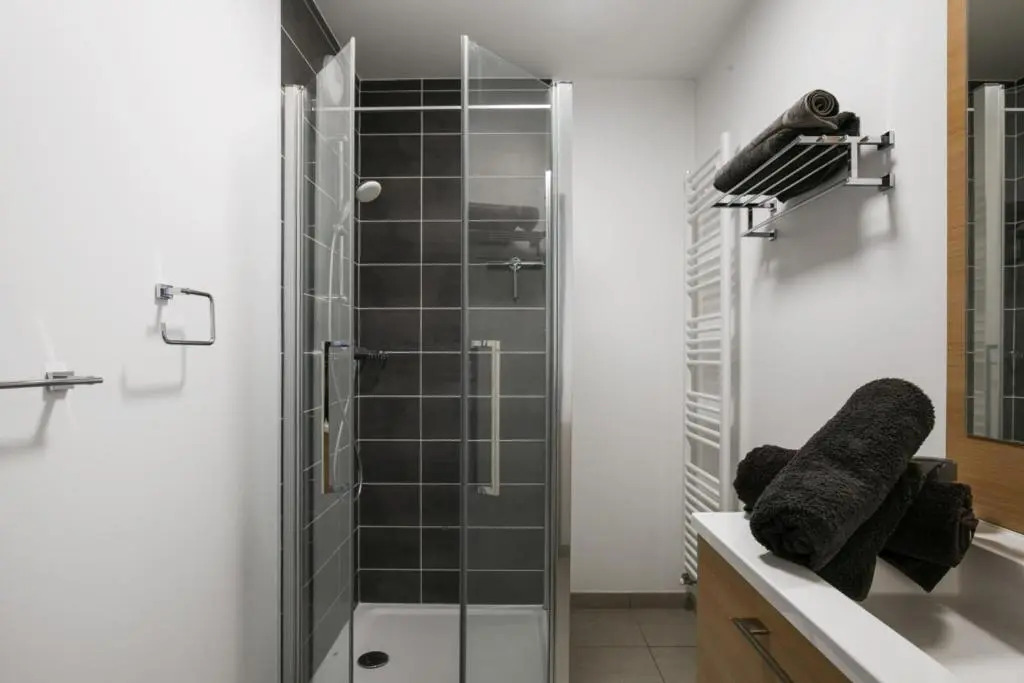 Spacious 1-bedroom with terrace 15 min from Lake Annecy Welkeys