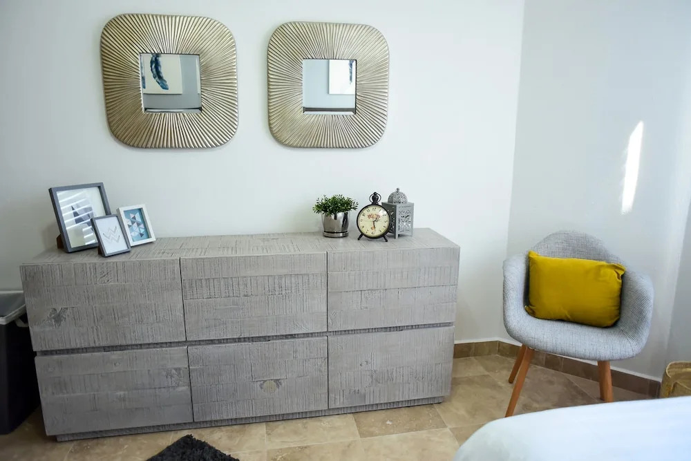 Peninsula 103 2 BR by Casago