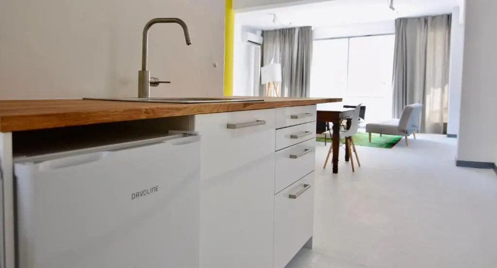 Central apts with Acropolis views - PK building