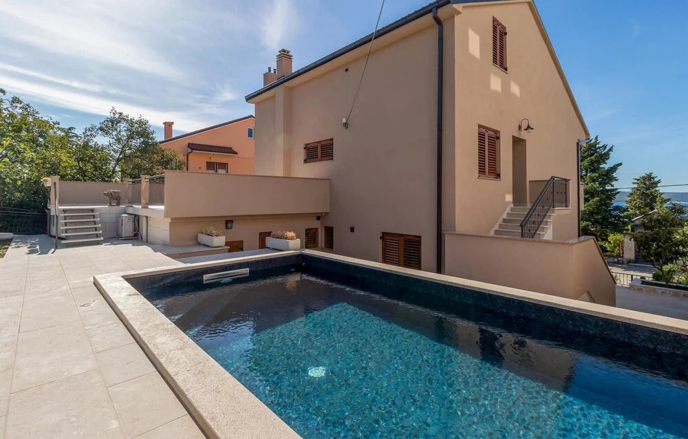 Beautiful Home in Dramalj With Wifi and 1 Bedrooms