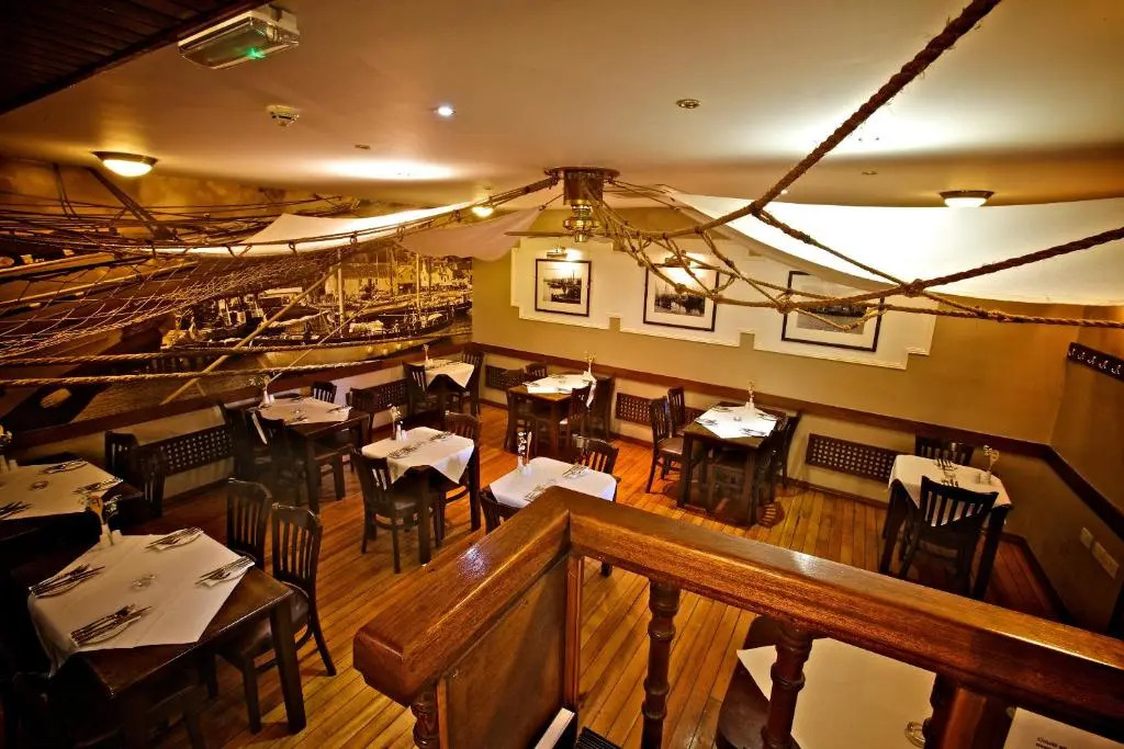 Ferry Inn