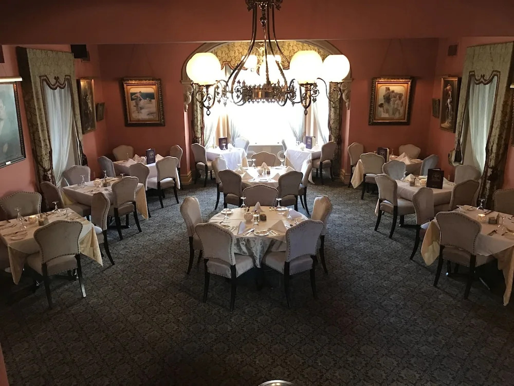 The Peter Herdic Inn