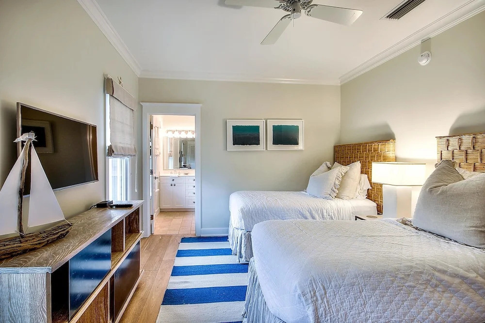The Artistic Bungalow by Exclusive 30A