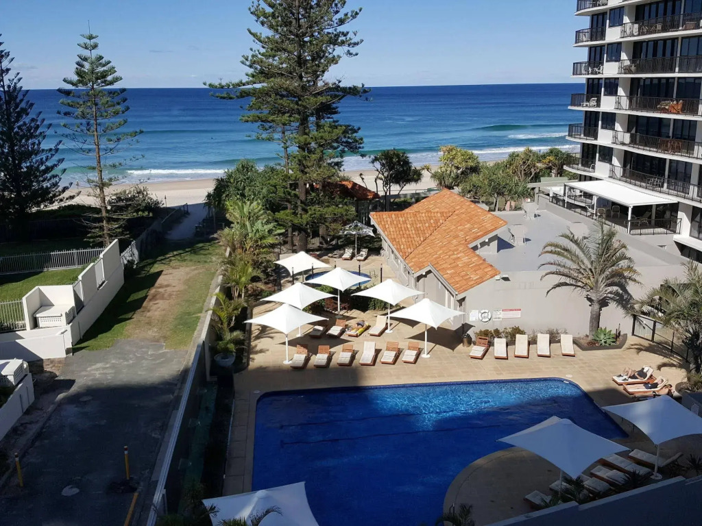 Emerald Sands Holiday Apartments