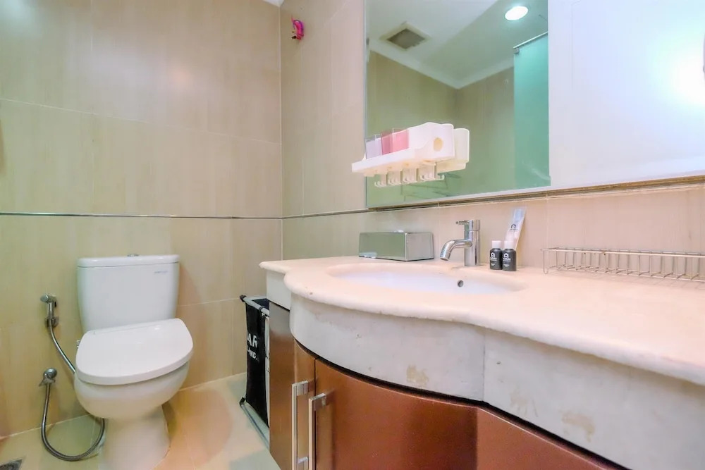 Elegant And Comfort 2Br Apartment At Fx Residence