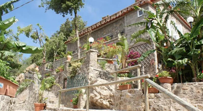 Villa Giò Punta Caruso