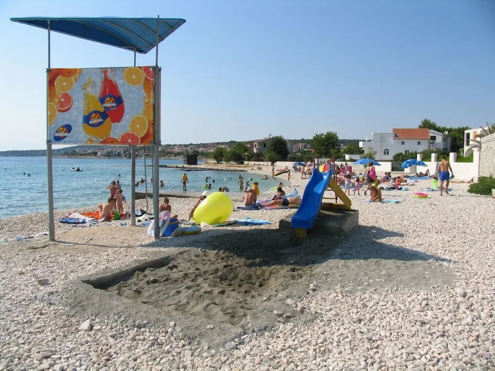 Apartment Pearl Rogoznica