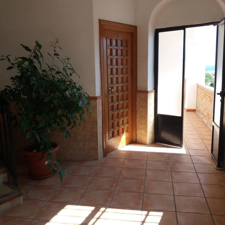 Apartment With one Bedroom in Almuñecar, With Wonderful sea View and Enclosed Garden